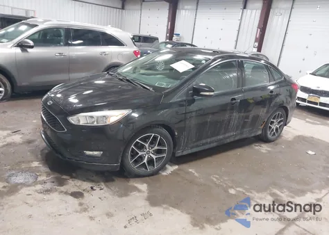 2015 Ford Focus Se z USA, uszkodzony, nr VIN 1FADP3F28FL235184